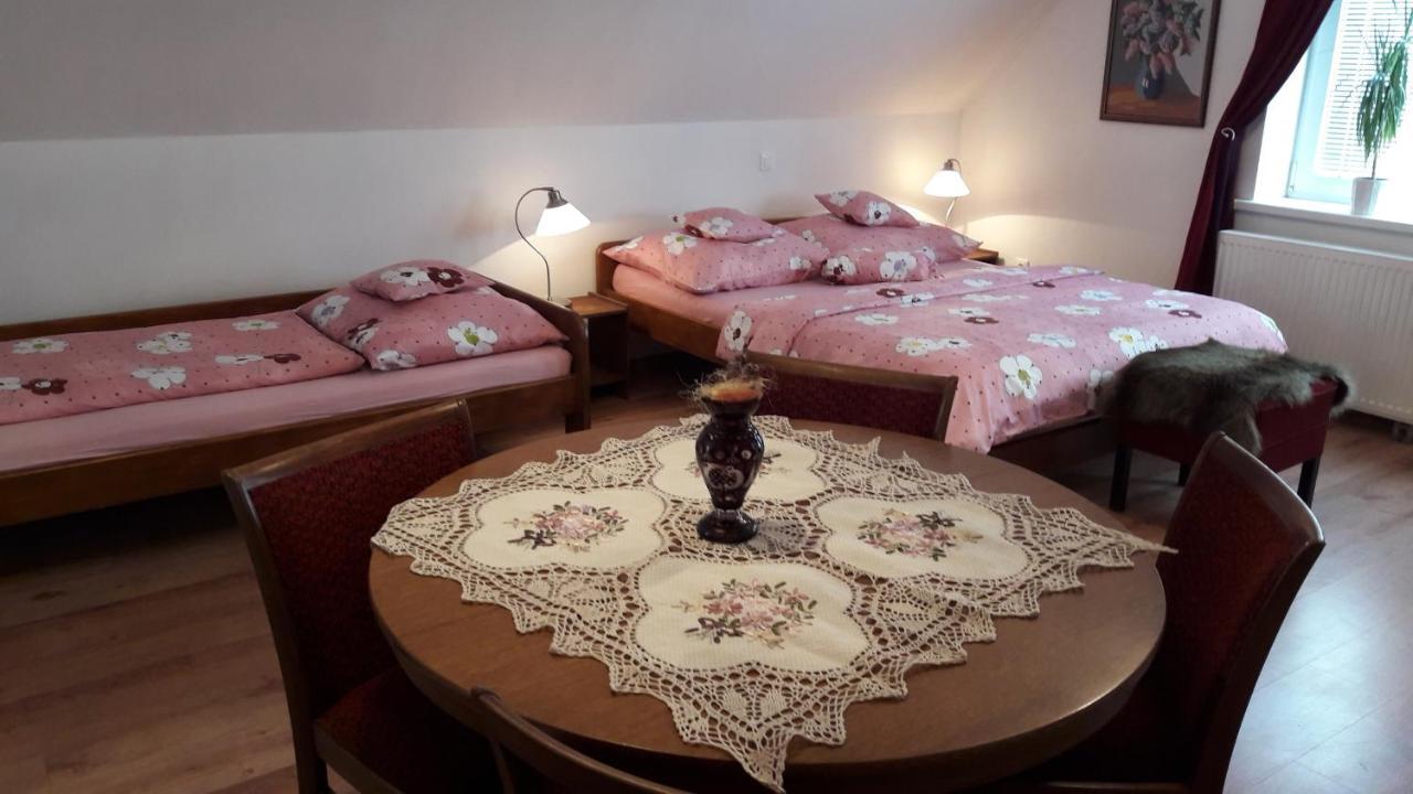 Pension Skalka Ліберець Екстер'єр фото